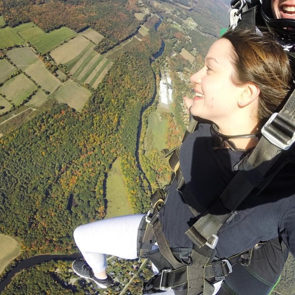 Meet your Posher, Elizabeth - Picture 1 of 2